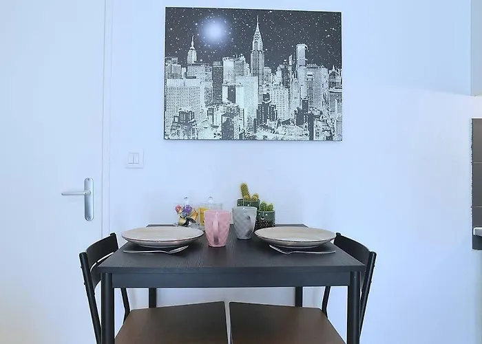 Fonctionnel A Proximite De Toulouse 아파트